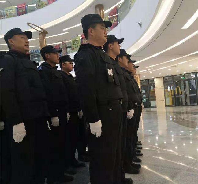 關(guān)于襄陽(yáng)活動(dòng)保安服務(wù)如何做好現(xiàn)場(chǎng)的安全工作，這里有介紹！