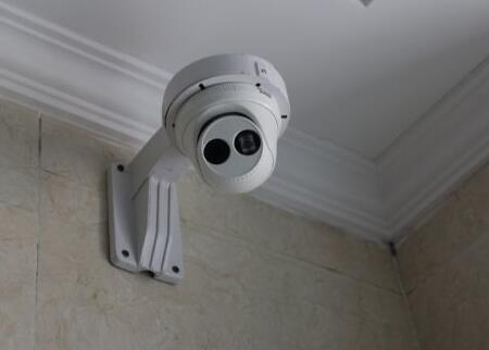 安裝襄陽監(jiān)控?cái)z像頭有什么基本要求？具體請看三點(diǎn)！