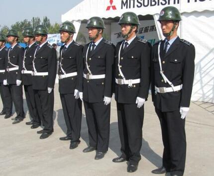 襄陽(yáng)活動(dòng)保安如何在工作中展現(xiàn)新風(fēng)采呢？